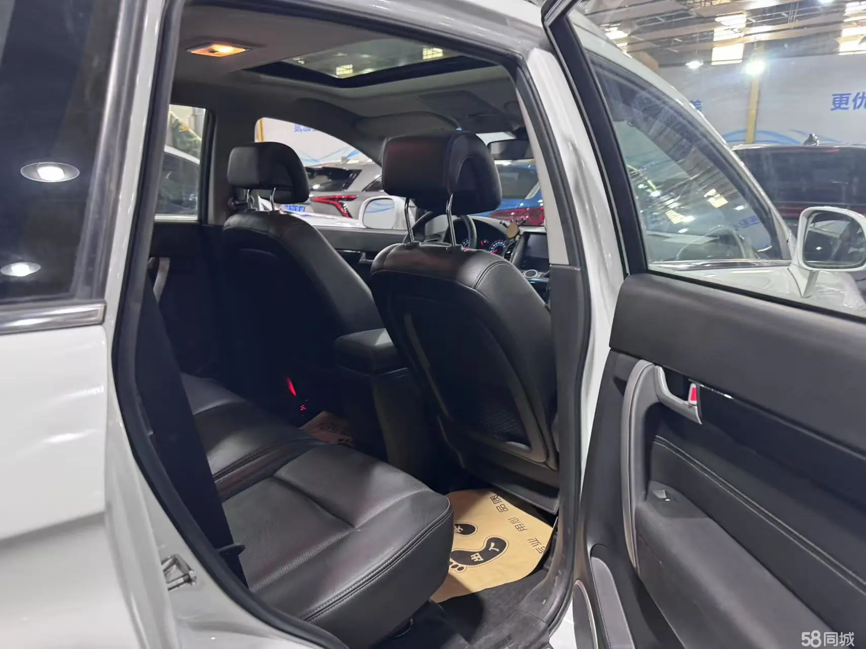 Chevrolet Captiva 2014 car image #13