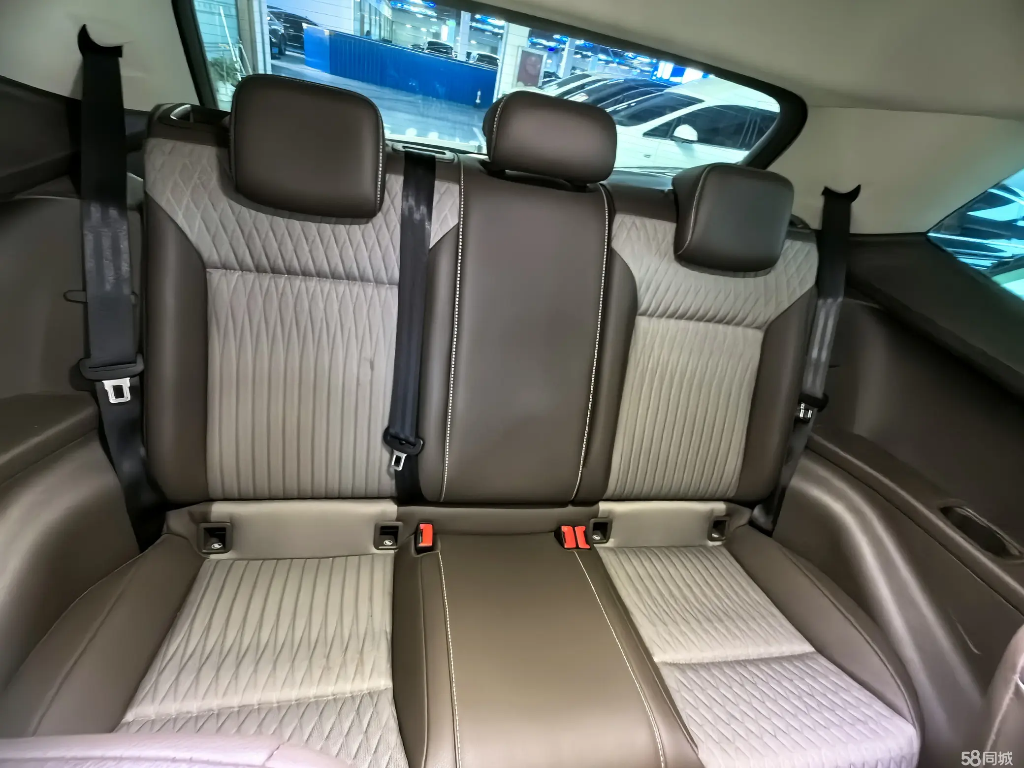 Volkswagen Viloran 2022 car image #13