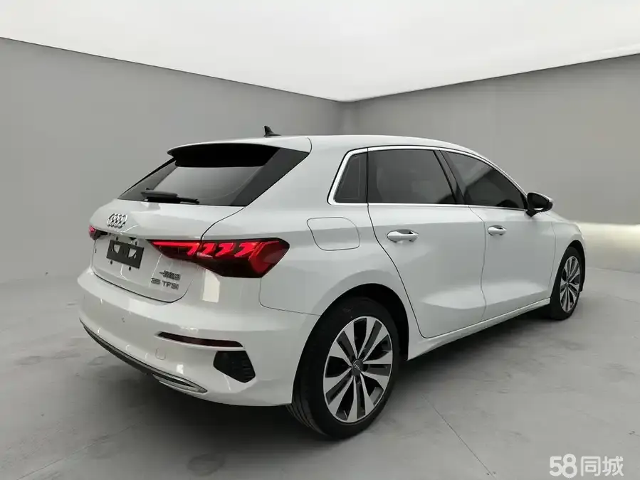 Audi Q6L Sportback e-tron 2021 #13 Audi Q6L Sportback e-tron 2021 car image #13