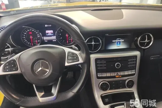 Mercedes-Benz SLC Class 2019 car image #13