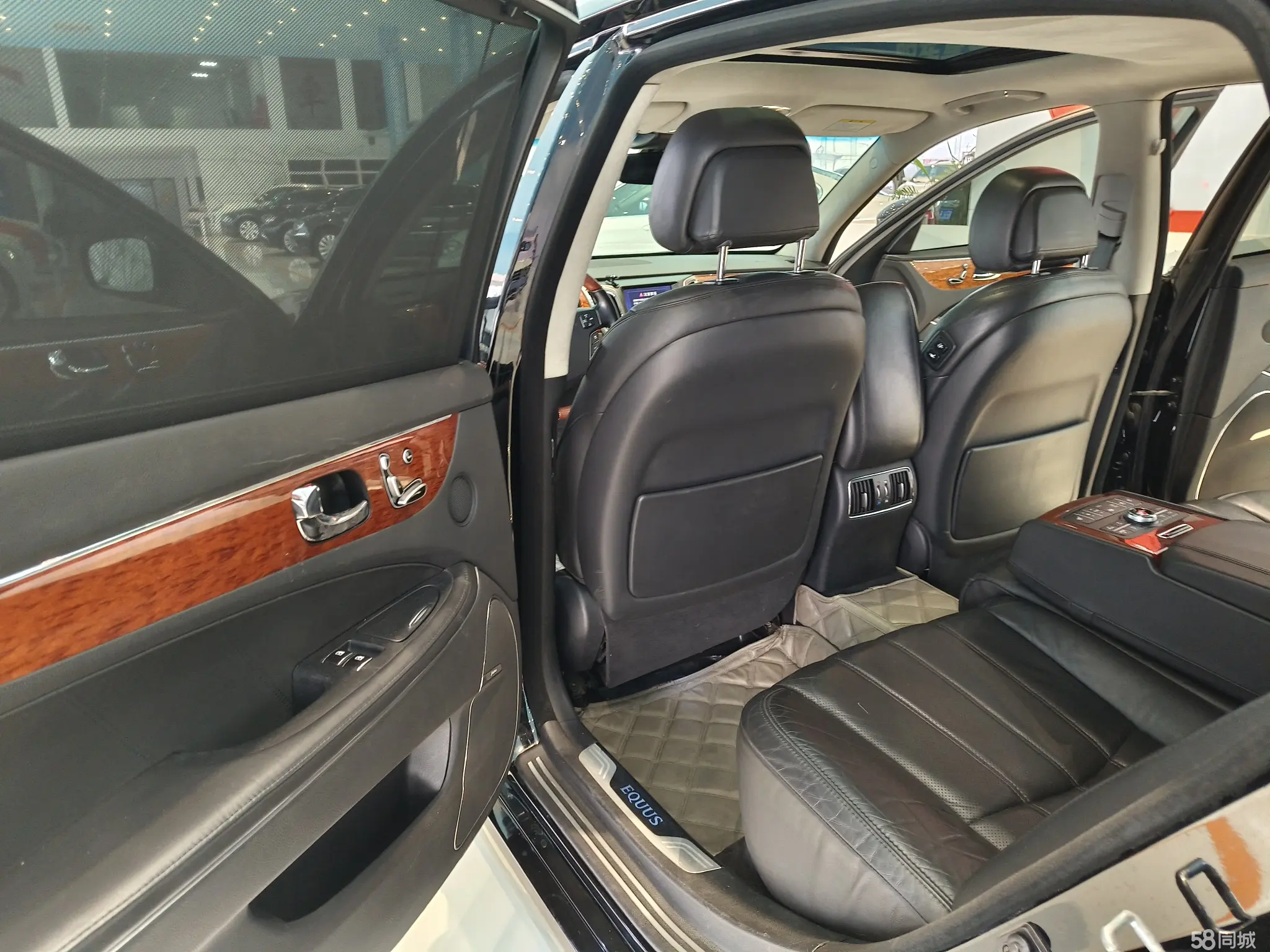 Hyundai Equus 2011 #13 Hyundai Equus 2011 immagine di auto #13