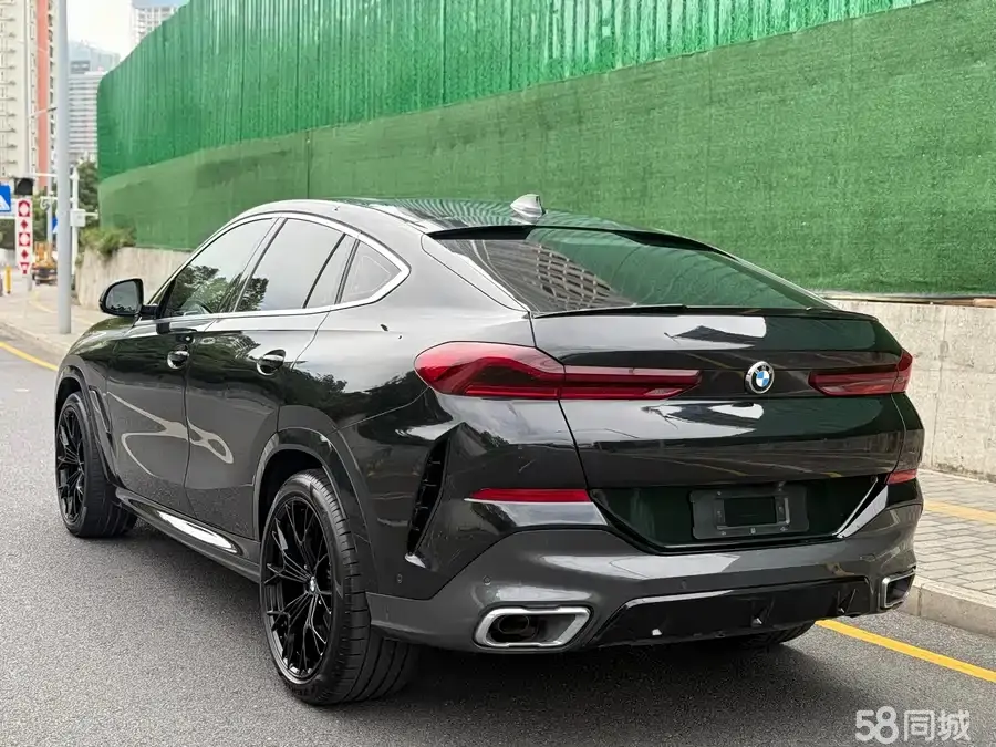 BMW X6 2022 immagine di auto #13