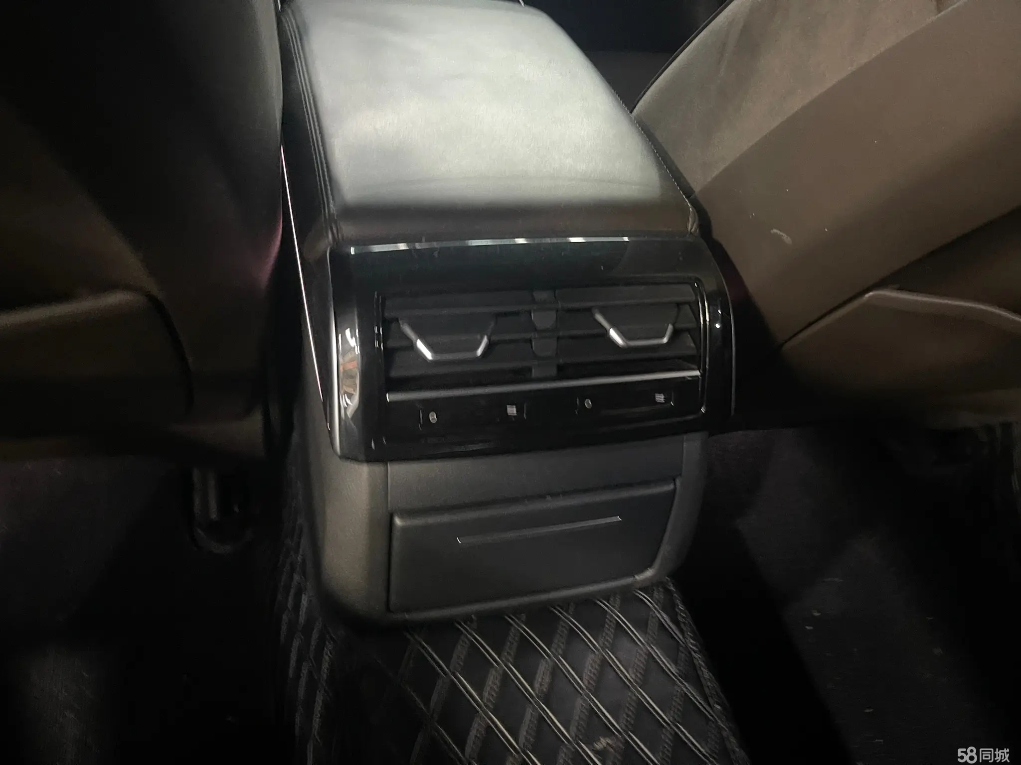 Audi A8 2019 car image #13