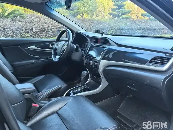 Honda Crider 2015 #13 Honda Crider 2015 car image #13