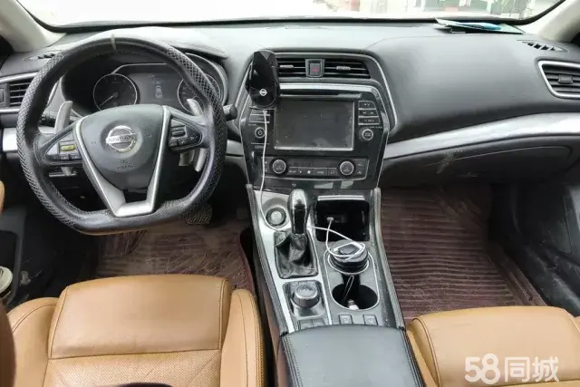 Nissan Maxima 2016 immagine di auto #13