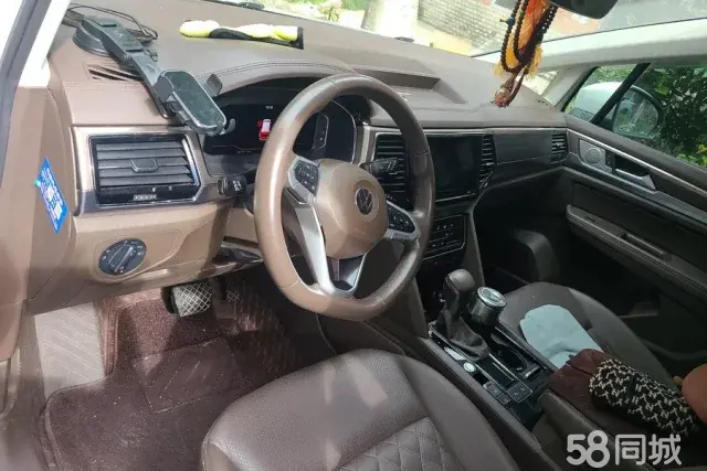 Volkswagen Viloran 2022 car image #13