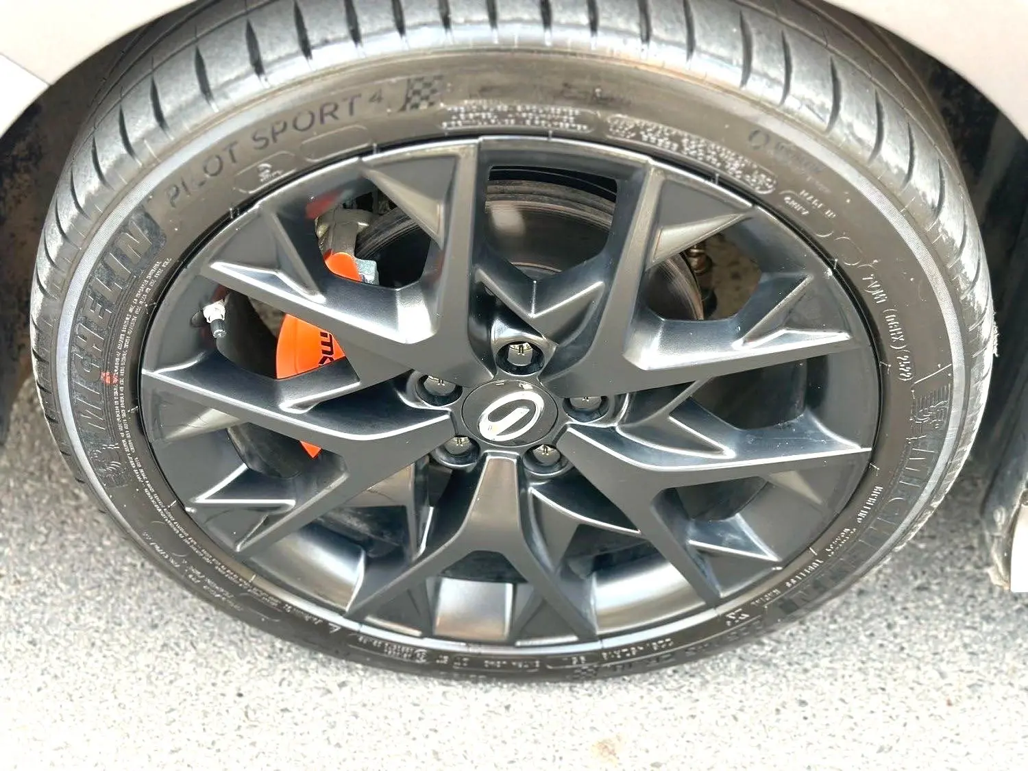 GAC Trumpchi Empow 2022 car image #13