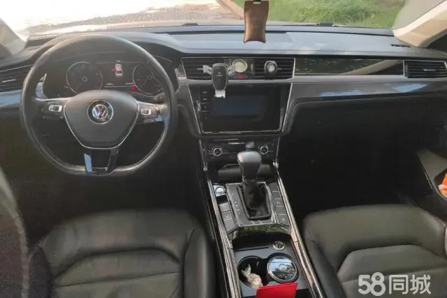 Volkswagen Phideon 2020 immagine di auto #13