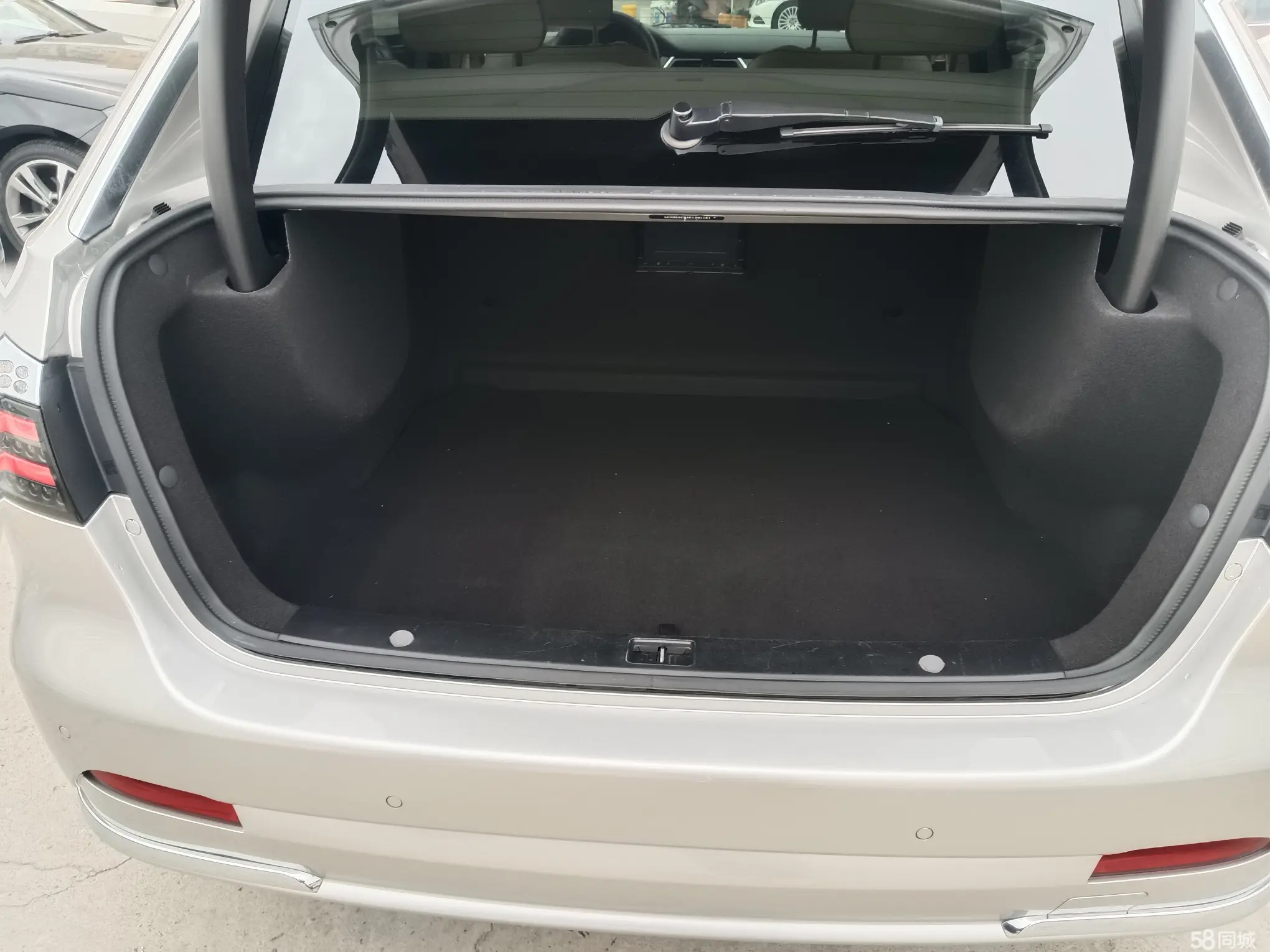 Denza DENZA 2016 car image #13