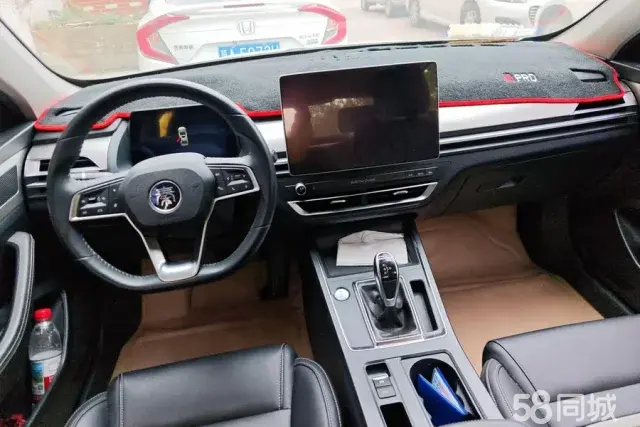 BYD Qin Pro 2019 #13 BYD Qin Pro 2019 car image #13