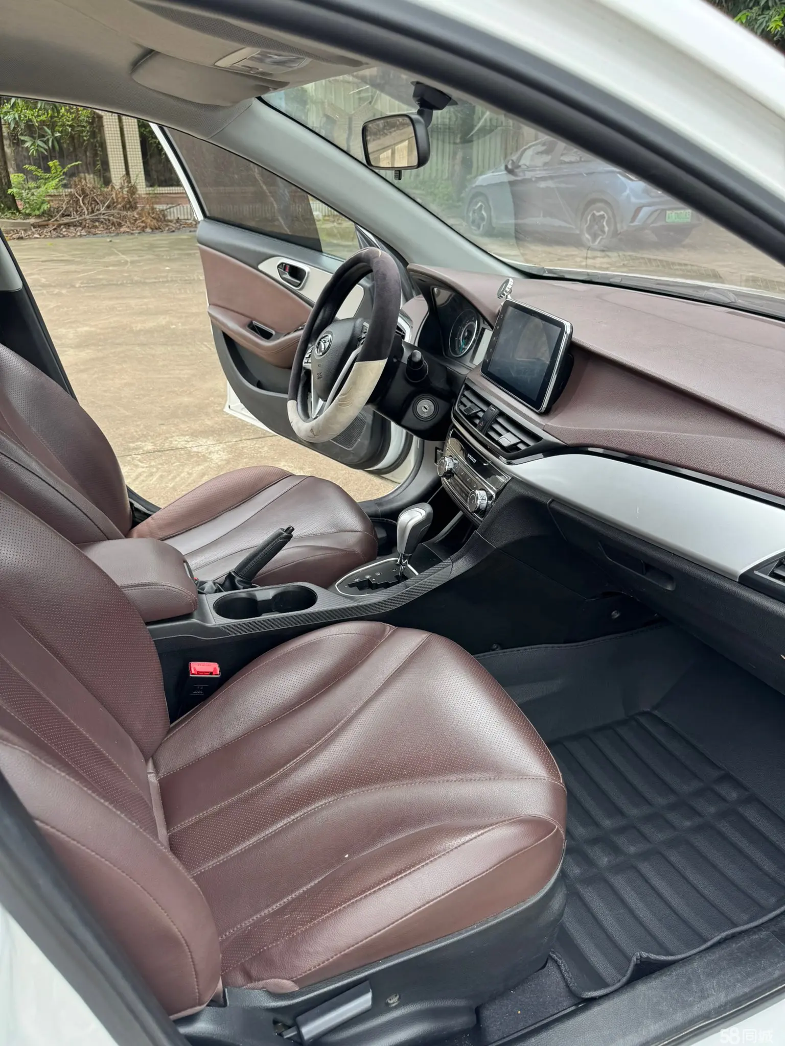 Soueast A5 Wing Dance 2020 #13 Soueast A5 Wing Dance 2020 car image #13