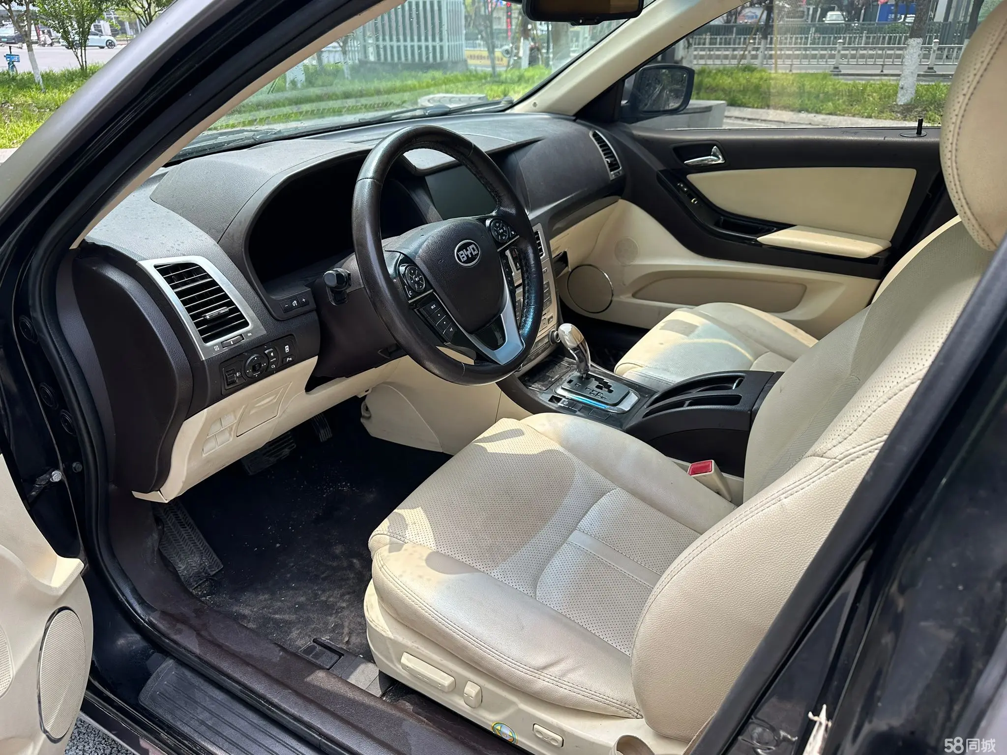 BYD SiRui 2014 car image #13