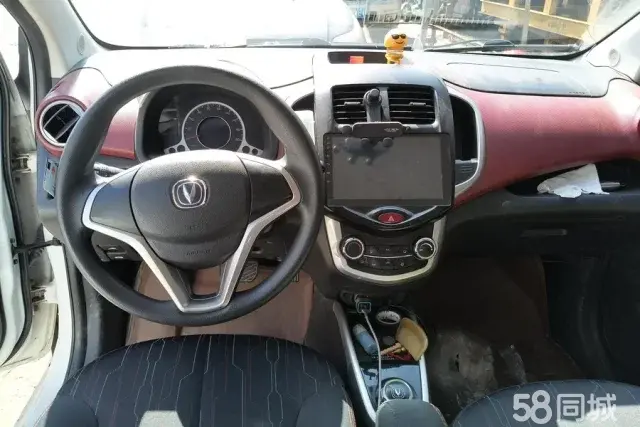 Changan BenBen EV 2018 car image #13