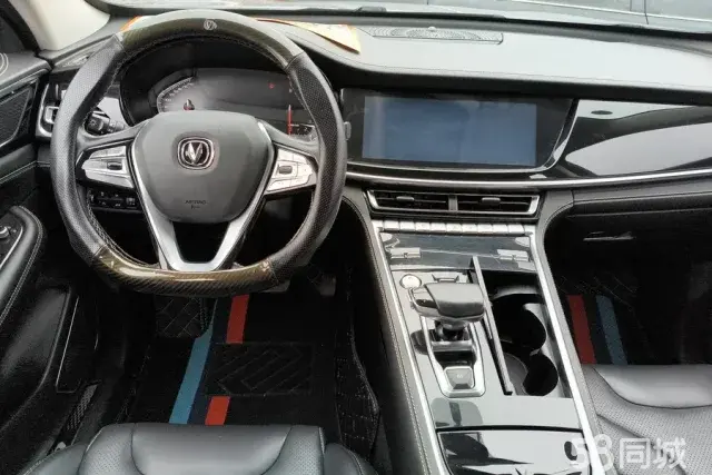 Changan CS85 Coupe 2019 car image #13