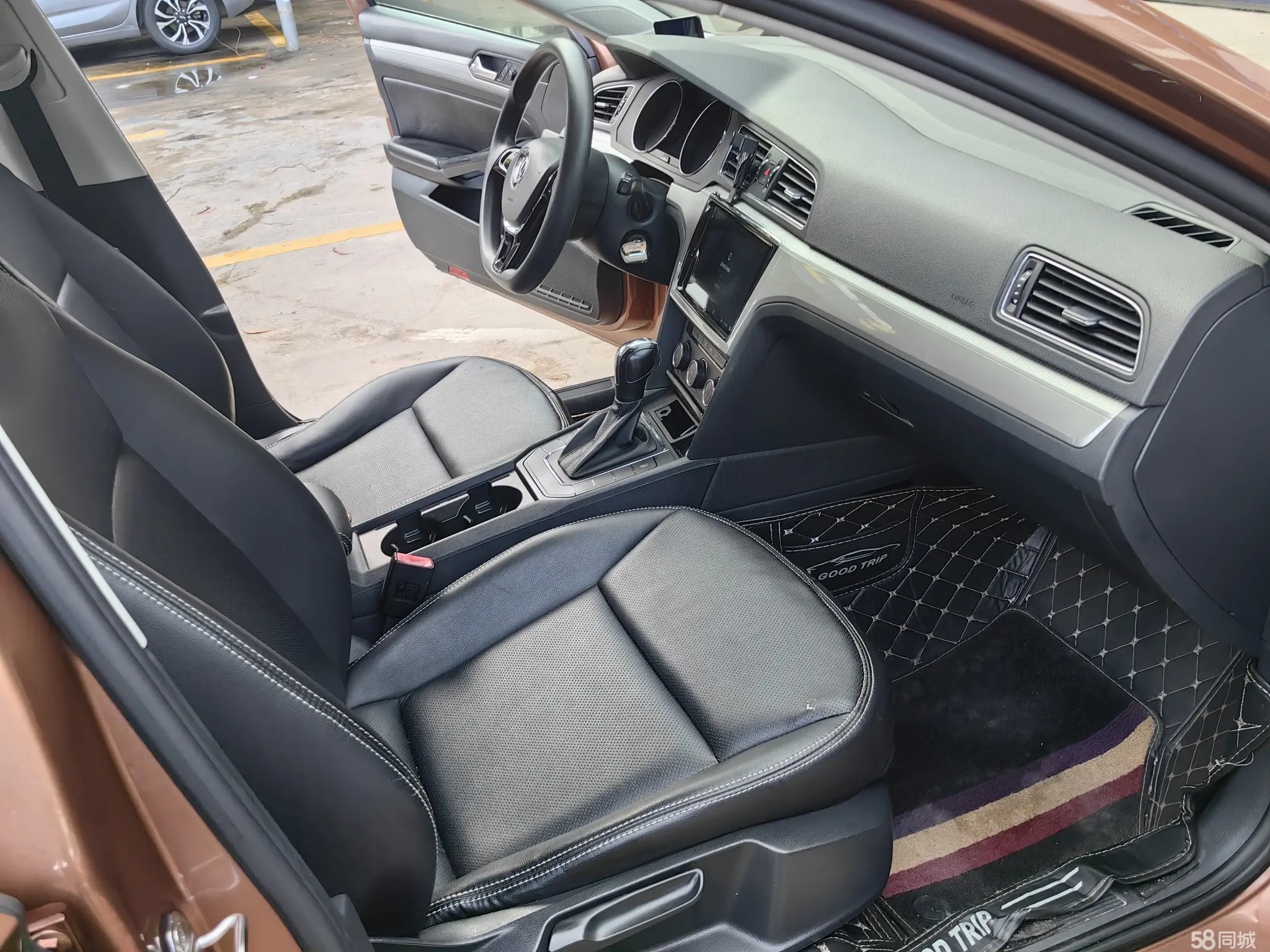 Volkswagen Lamando 2015 immagine di auto #13