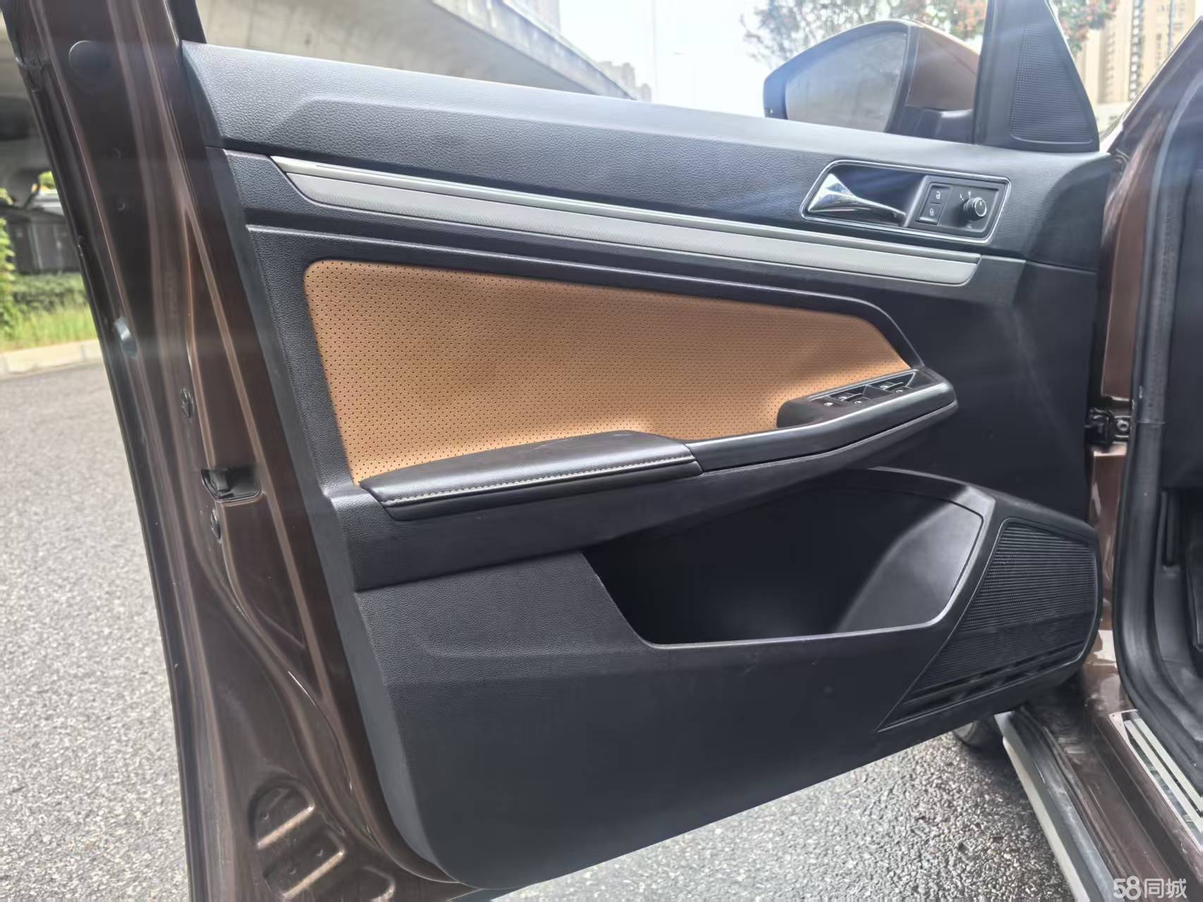 Volkswagen Cross Lavida 2017 immagine di auto #13