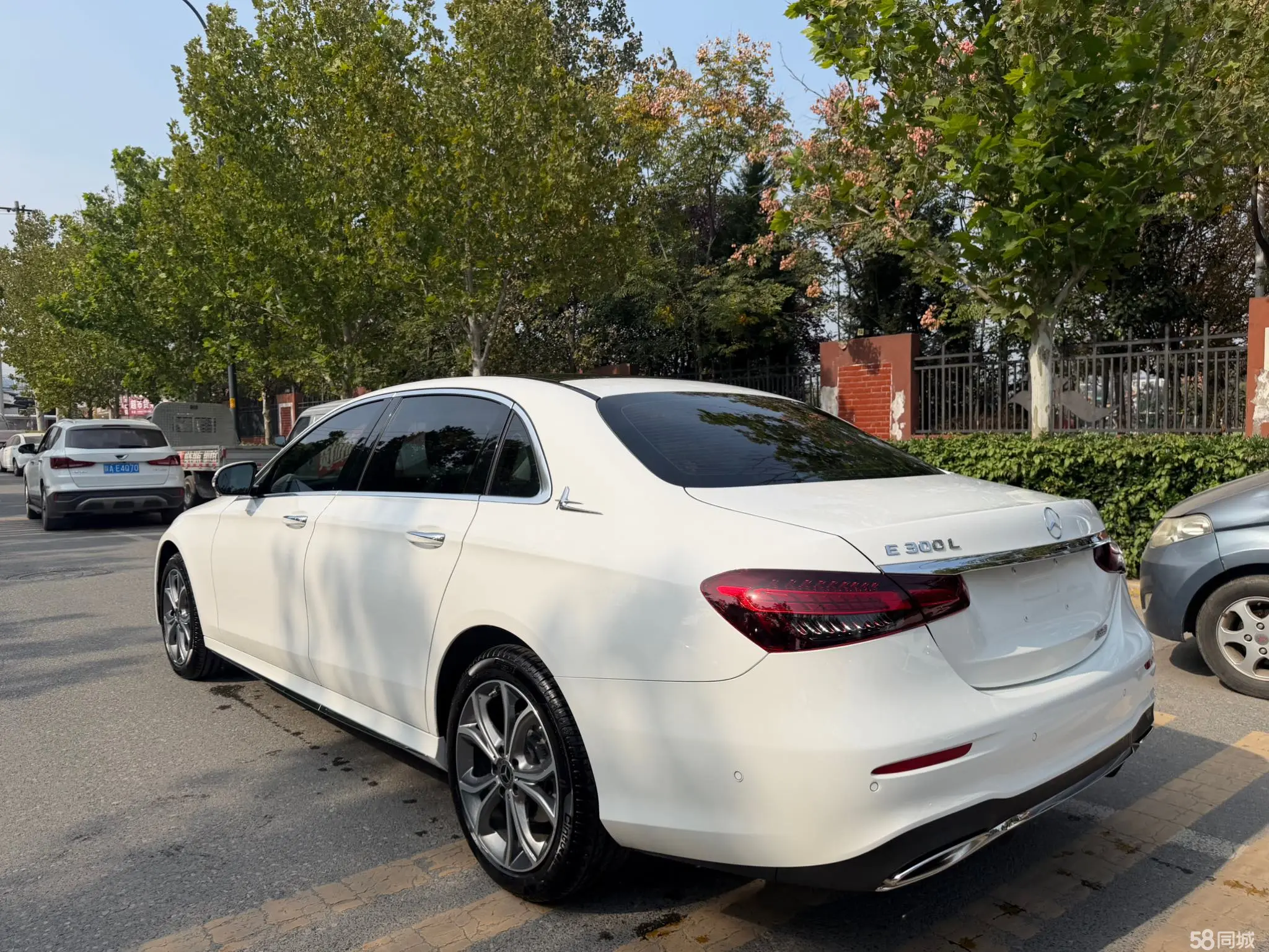 Mercedes-Benz E Class 2023 car image #13