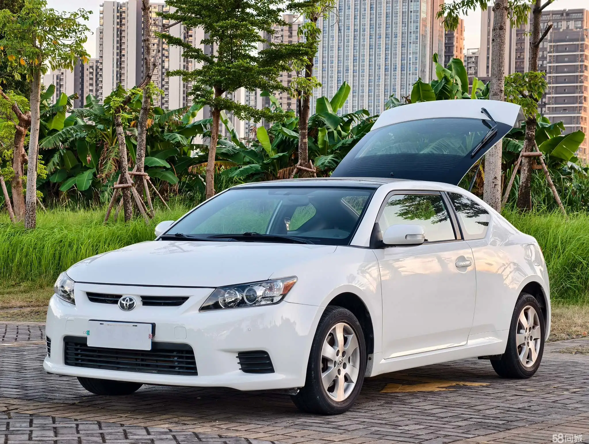 Toyota Zelas 2013 car image #13