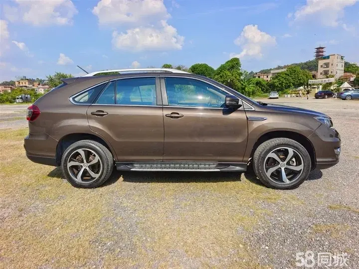 BYD S7 2017 car image #13