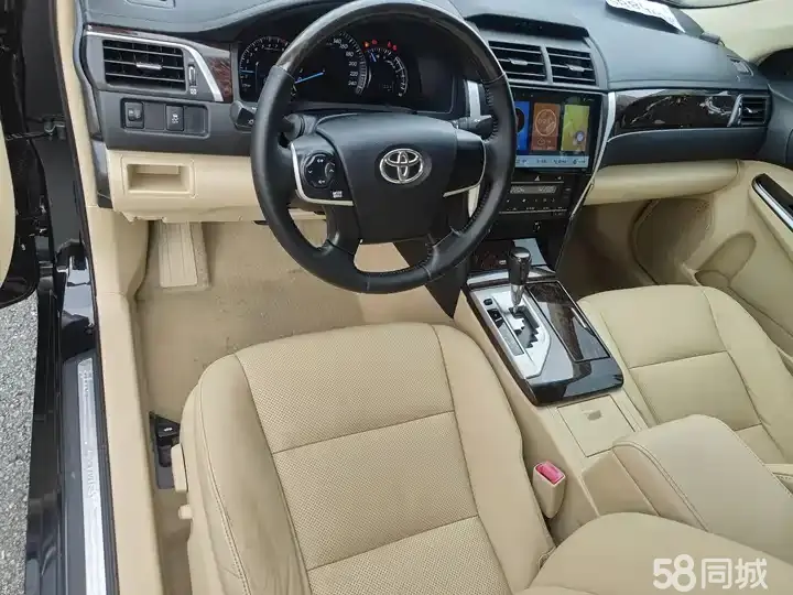 Toyota Camry 2015 car image #13
