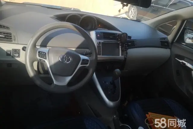 Toyota Verso 2015 car image #13