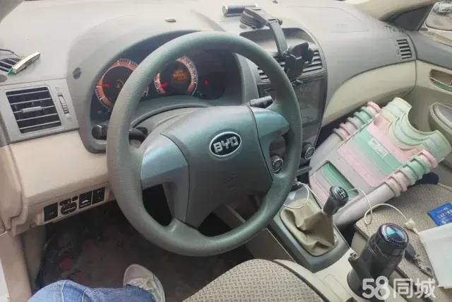 BYD L3 2014 immagine di auto #13