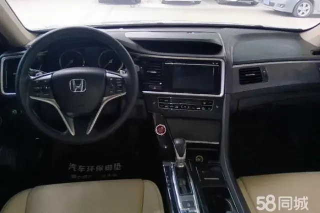 Honda Spirior 2015 imagem de carro #13