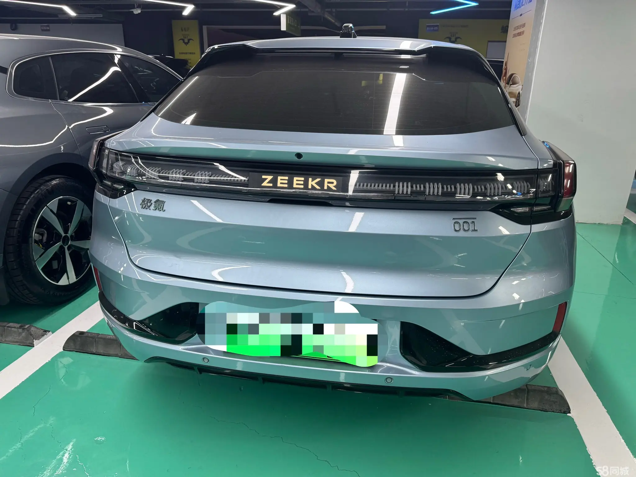 Zeekr 001 FR 2023 imagen de coche #13