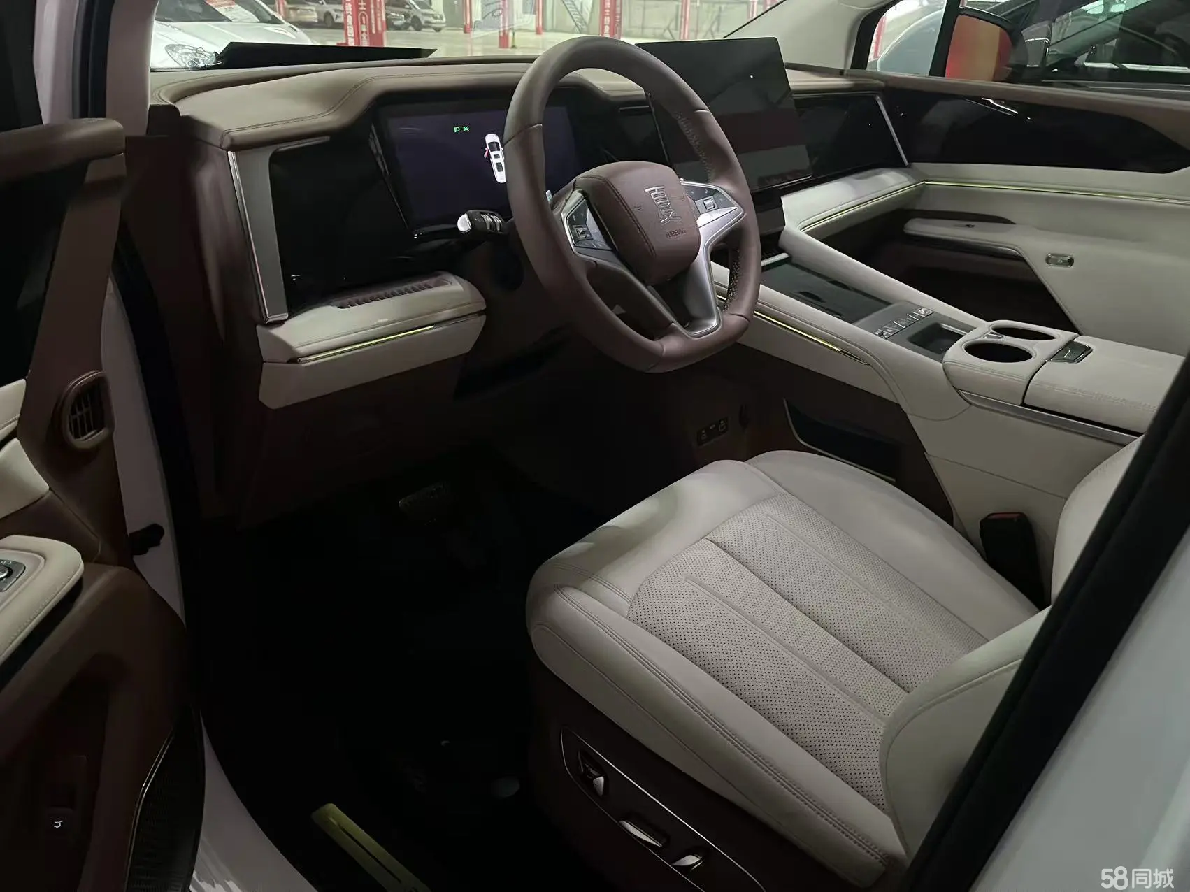 BYD Xia 2025 #13 BYD Xia 2025 car image #13