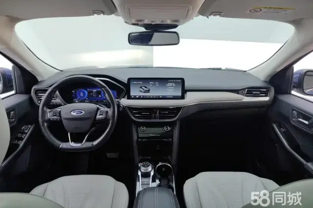 Ford Escape 2021 immagine di auto #13