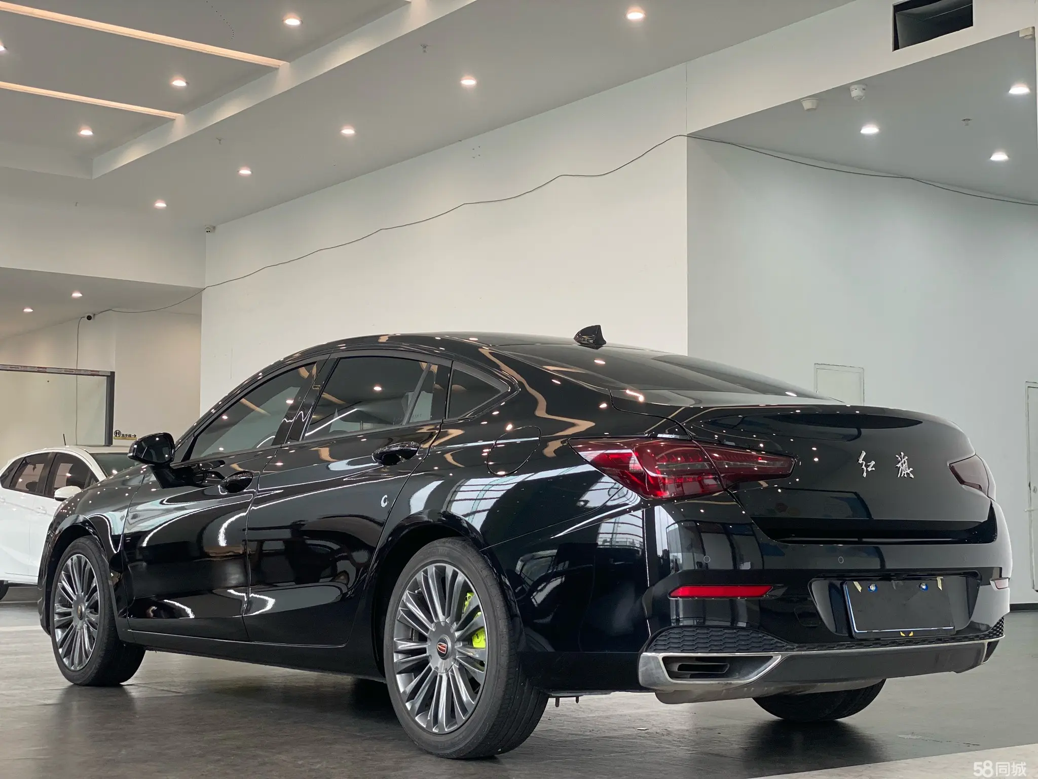 HongQi H5 2022 car image #13