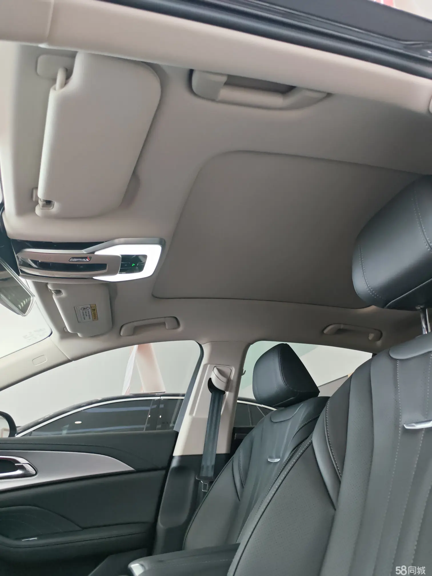 HongQi H5 2023 car image #13