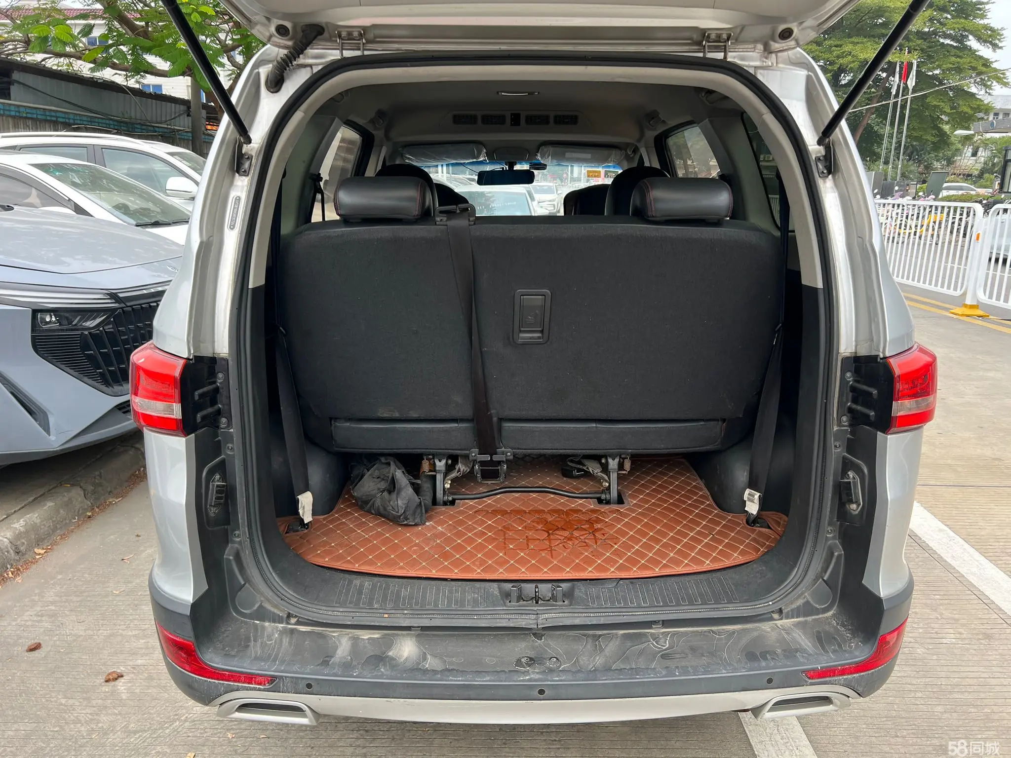 Kaiyi V3 2016 car image #13