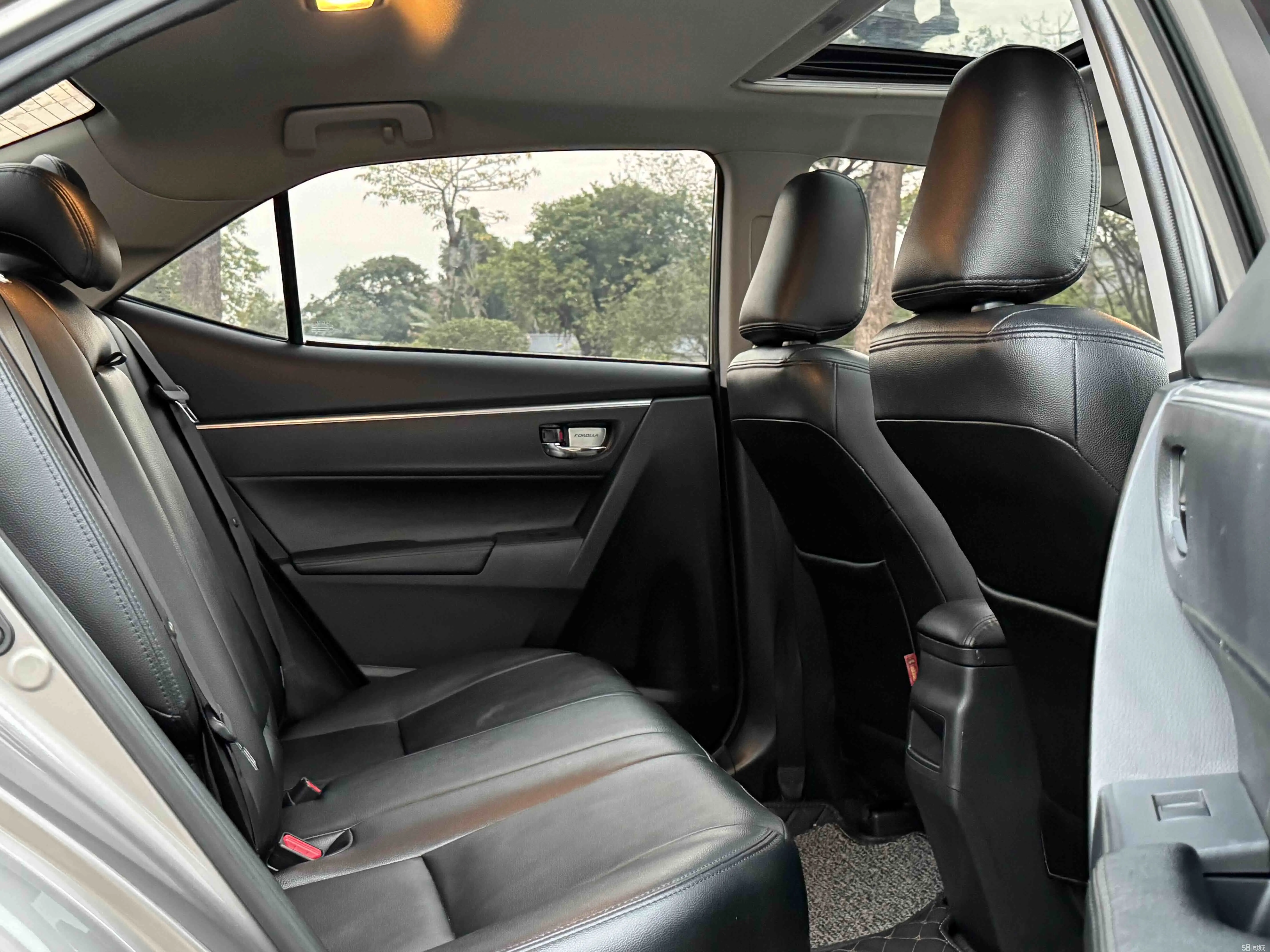 Toyota Corolla 2018 #13 Toyota Corolla 2018 car image #13