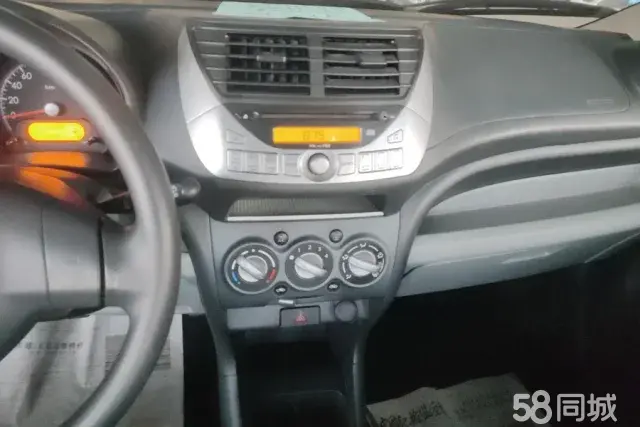 Suzuki Alto 2014 immagine di auto #13