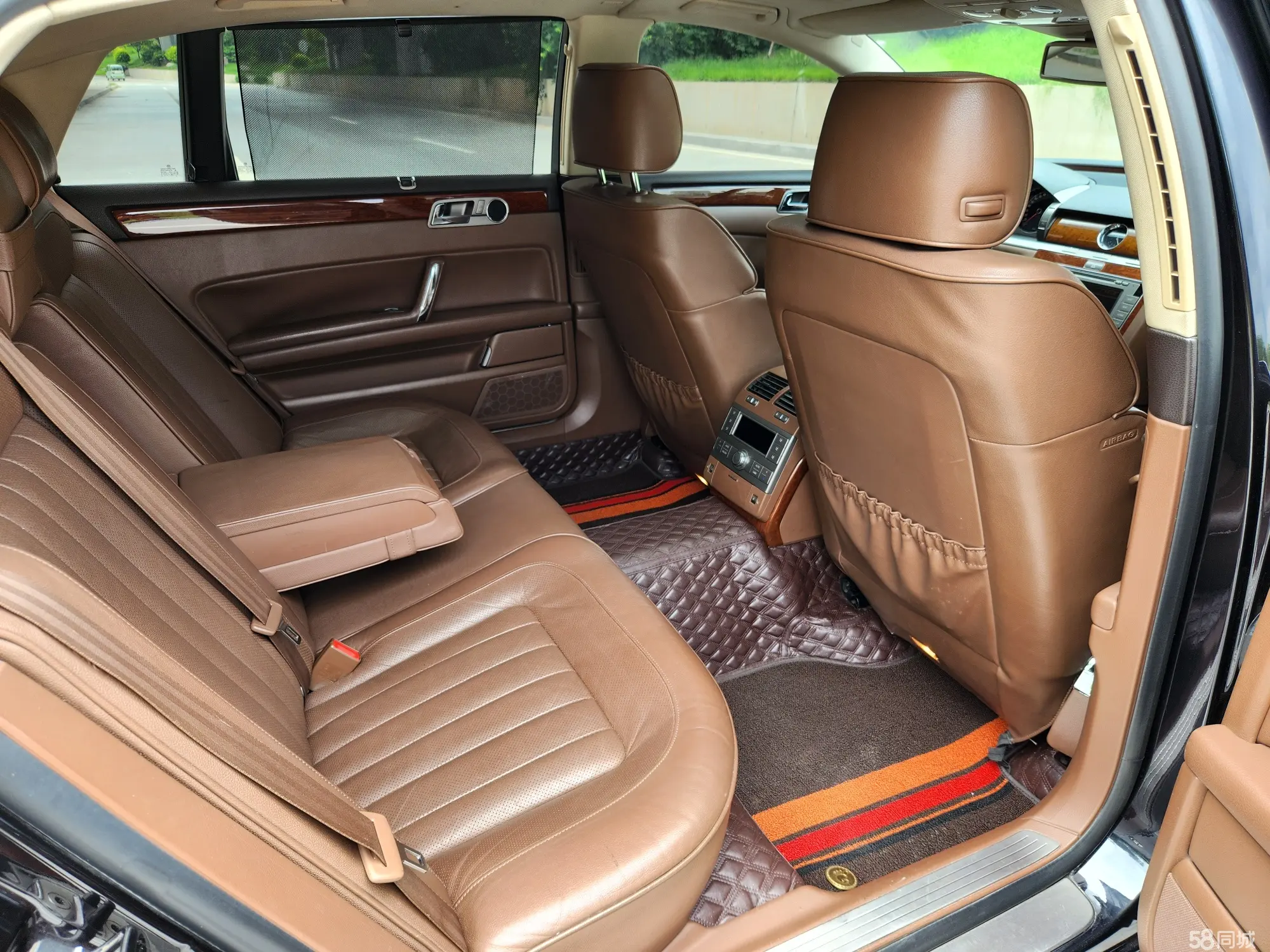 Volkswagen Pheaton 2013 immagine di auto #13