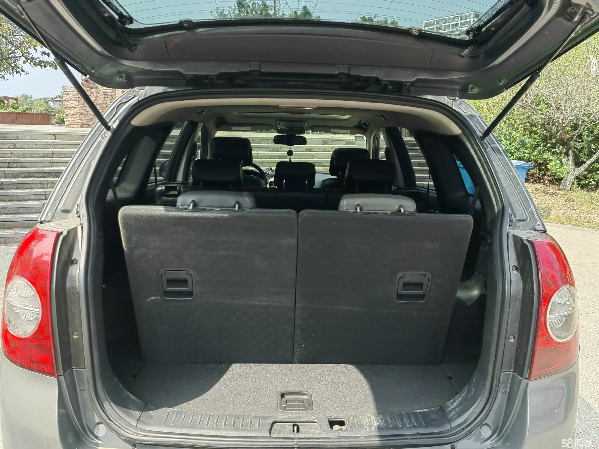 Chevrolet Captiva (Imported) 2010 car image #13