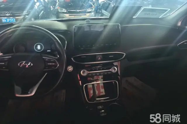 Hyundai Santa Fe 2022 car image #13