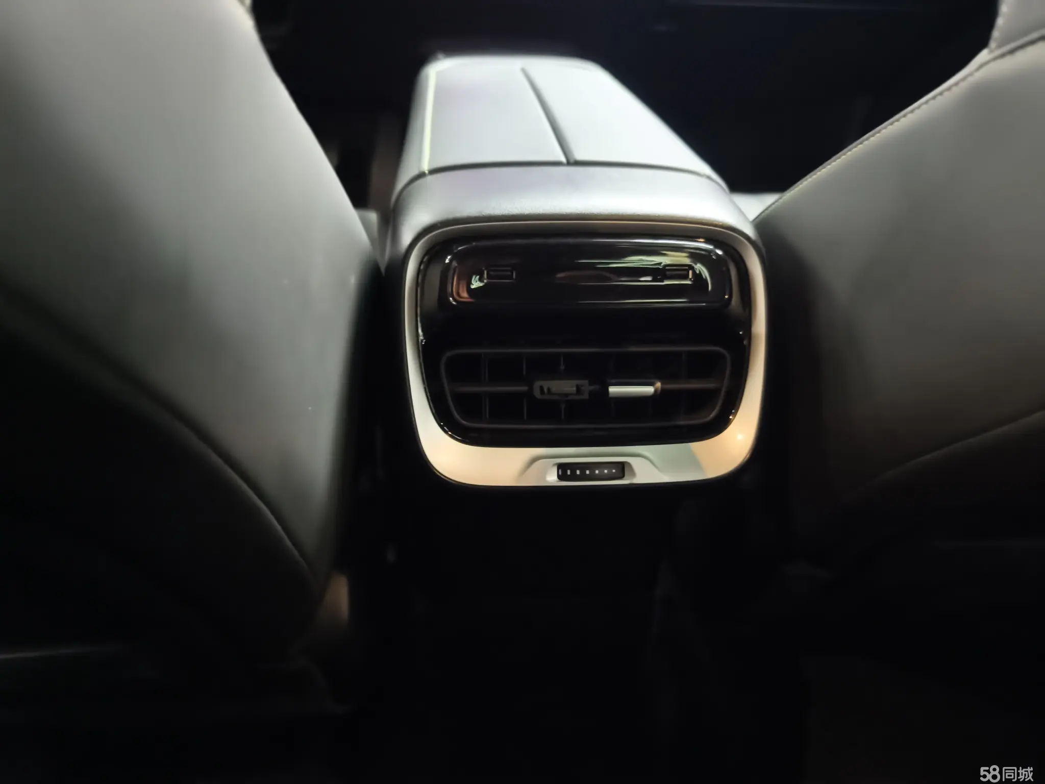 小鹏 小鹏P7 2021 汽车图片 #13