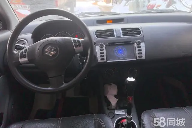 Suzuki Swift 2015 #13 Suzuki Swift 2015 car image #13