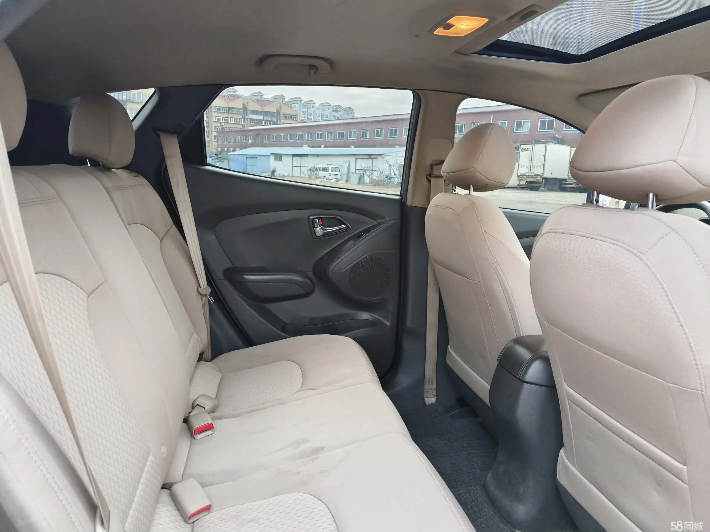 Hyundai ix35 2011 imagen de coche #13