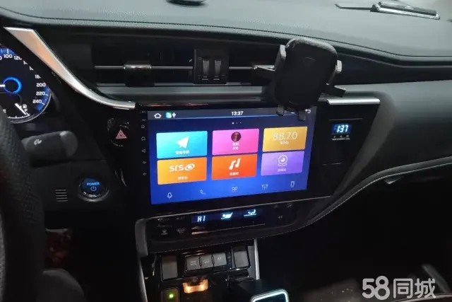 Toyota Corolla Hybird E+ 2020 immagine di auto #13