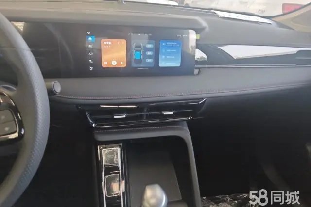 Roewe i5 2025 #13 Roewe i5 2025 car image #13