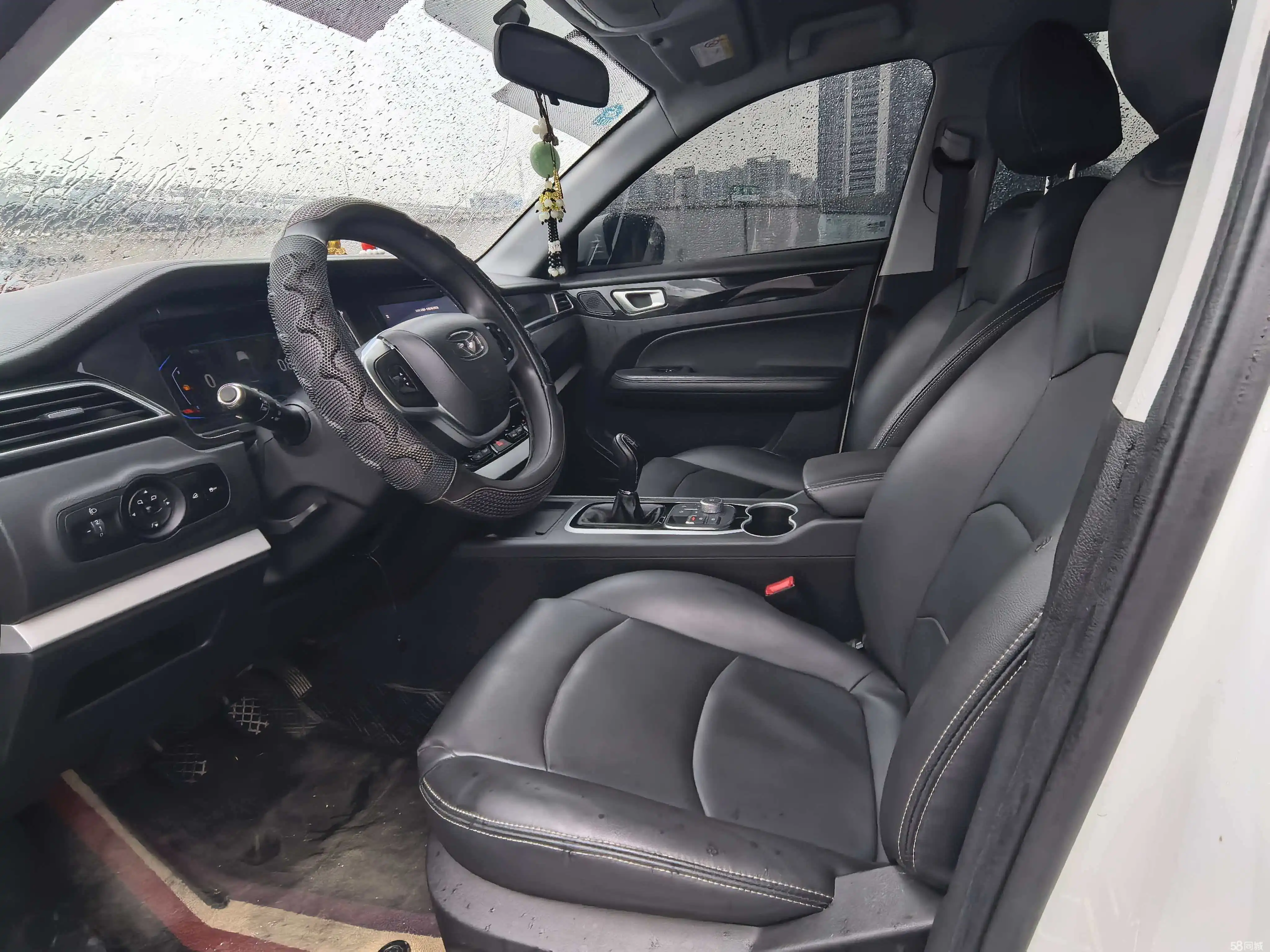 Kaiyi Showjet 2021 #13 Kaiyi Showjet 2021 car image #13