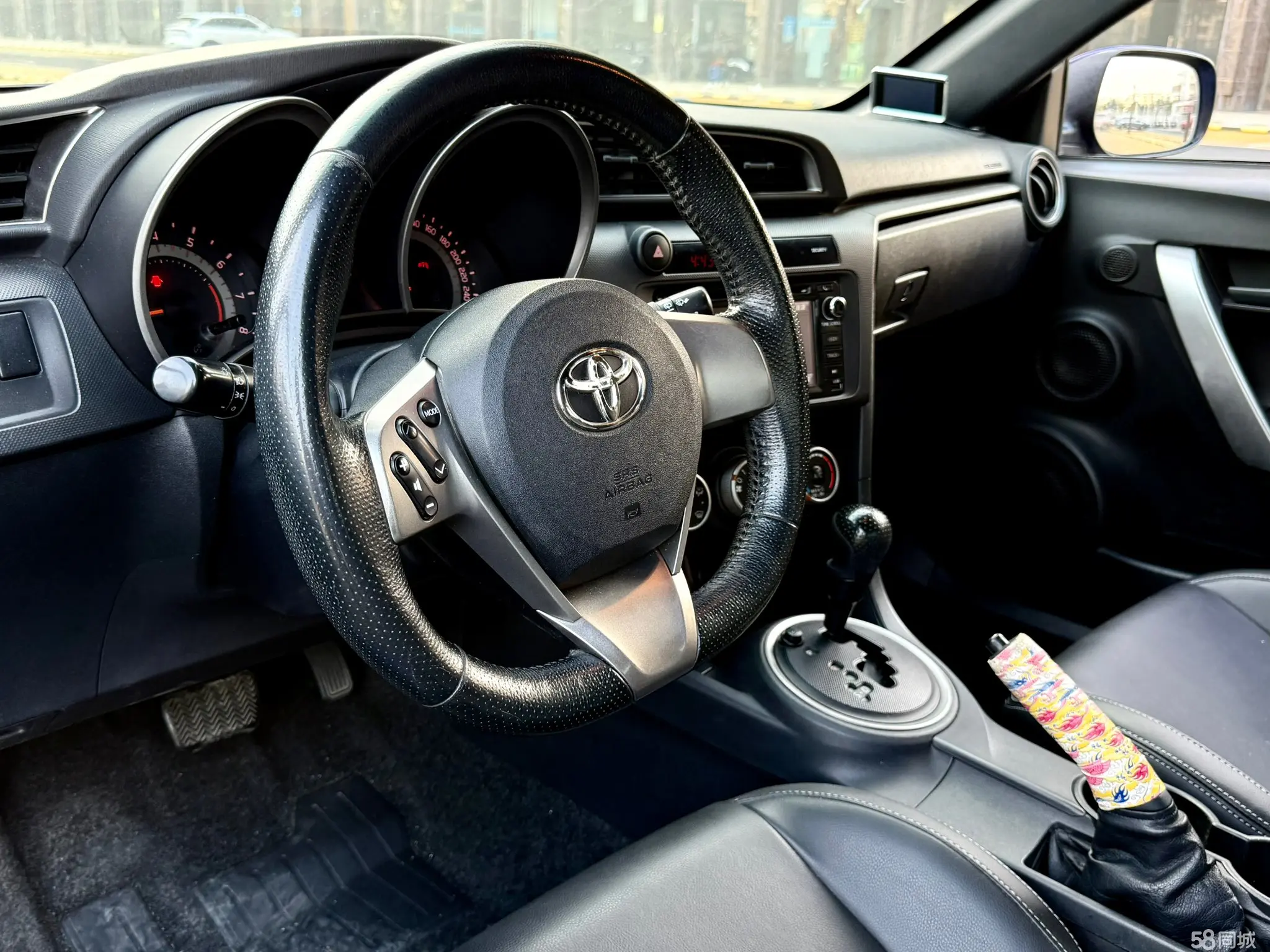 Toyota Zelas 2013 car image #13