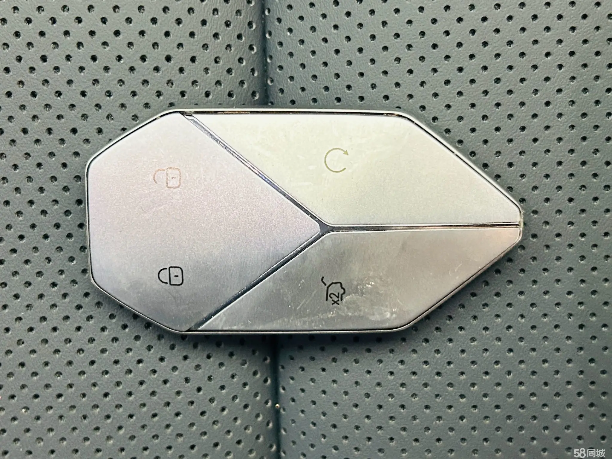 FangChengBao Leopard 5 2025 car image #13