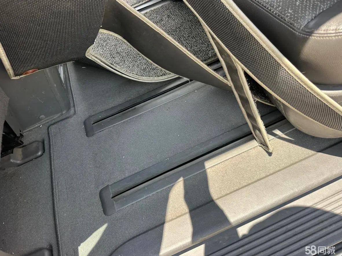 Forthing CM7 2014 car image #13