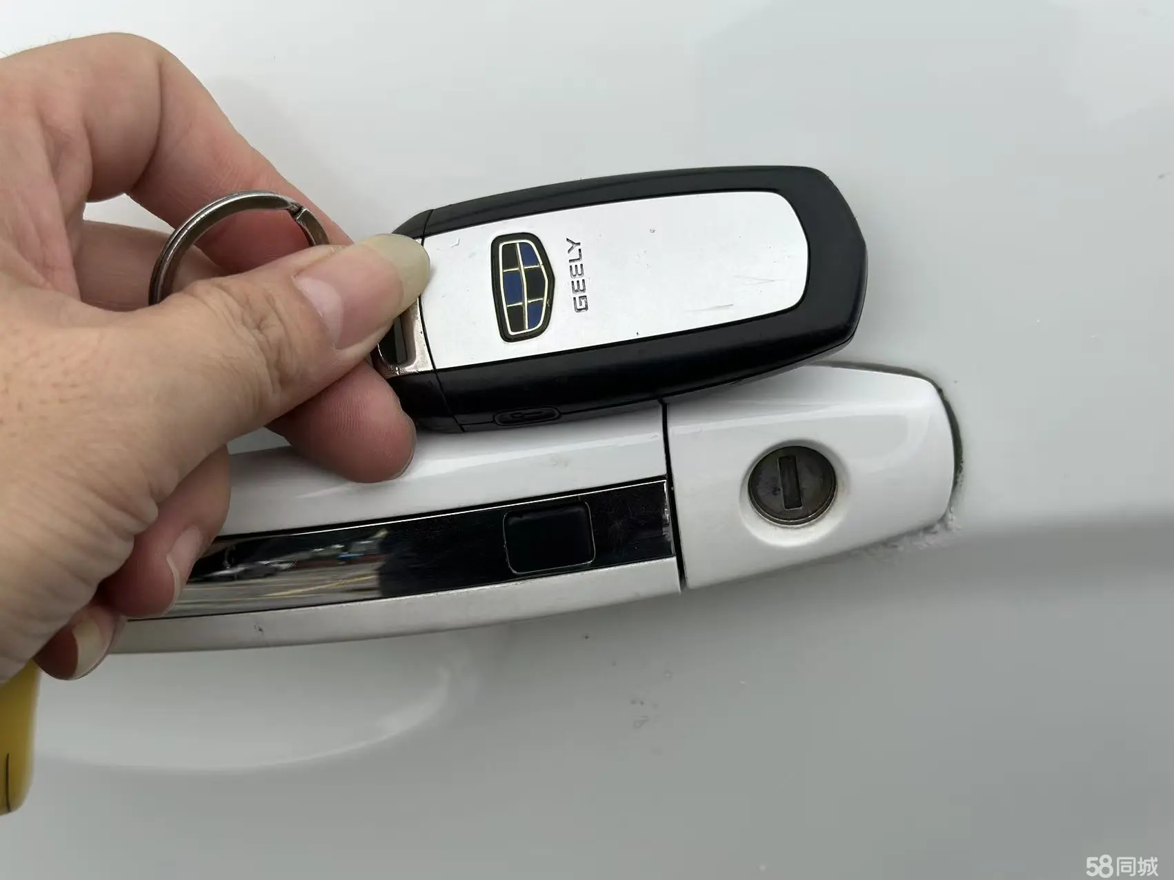 GEELY Emgrand New Energy 2018 #13 GEELY Emgrand New Energy 2018 car image #13