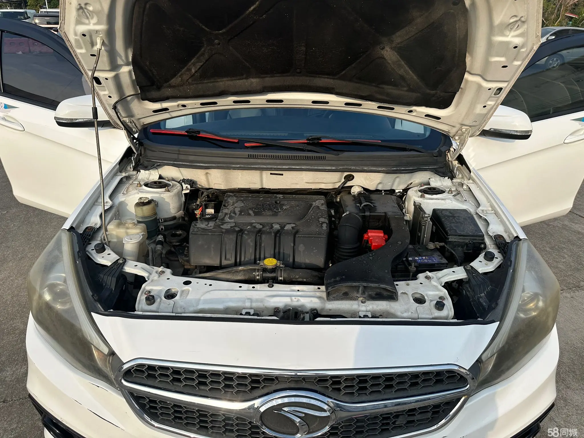 Soueast V5 Lingzhi 2017 #13 Soueast V5 Lingzhi 2017 car image #13