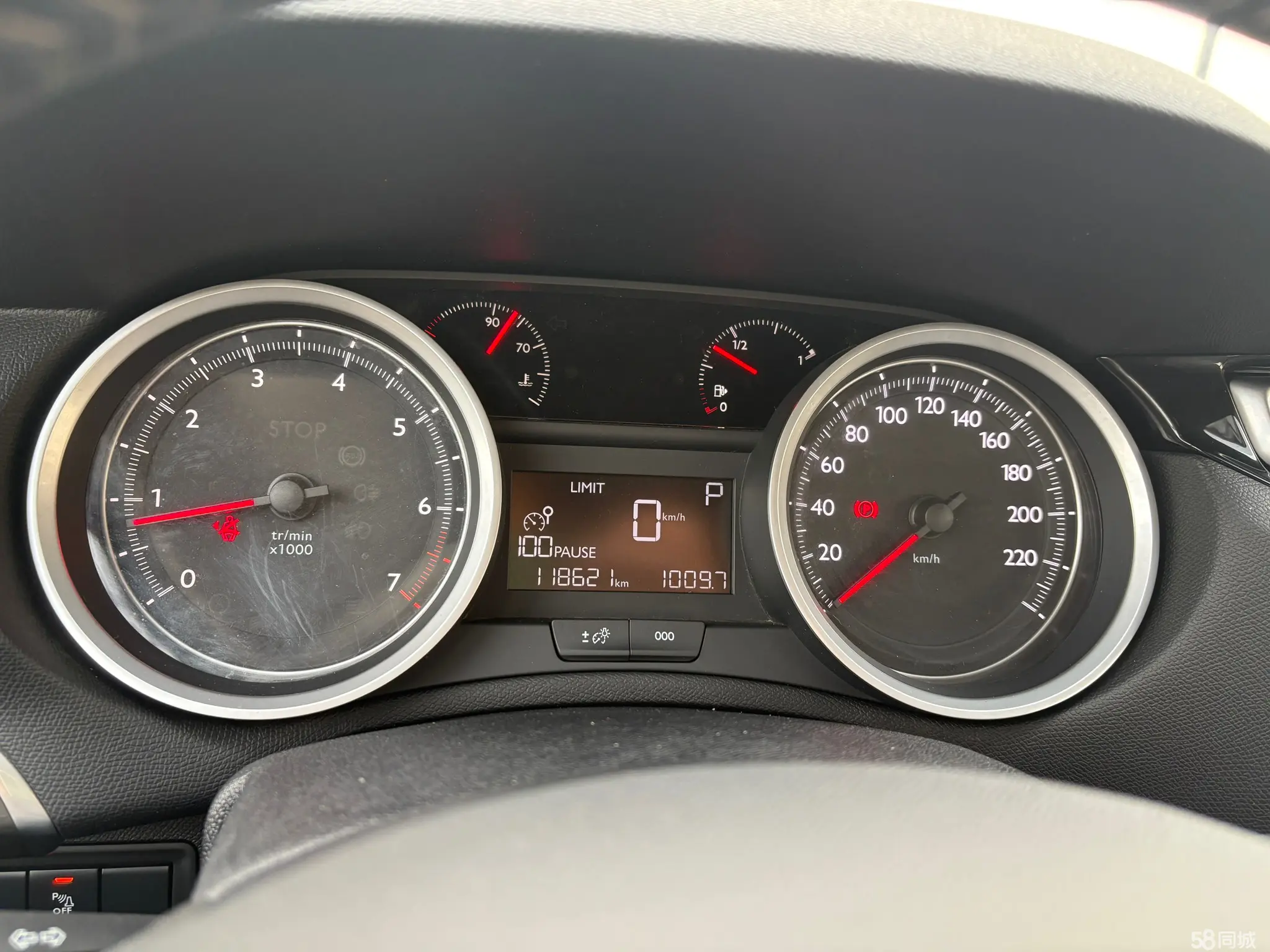 标致 标致408 2015 汽车图片 #13